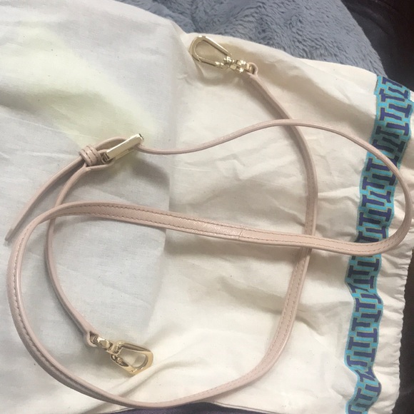 Tory Burch Wallet on Chain - Picture 8 of 15